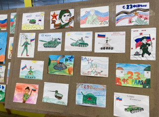 В преддверии Дня защитника Отечества в школе прошел творческий конкурс "Служу Отечеству".