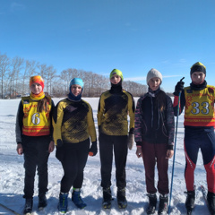 Сегодня в Липовом овраге г. Алатырь состоялись соревнования по лыжным гонкам памяти В. Яшина.