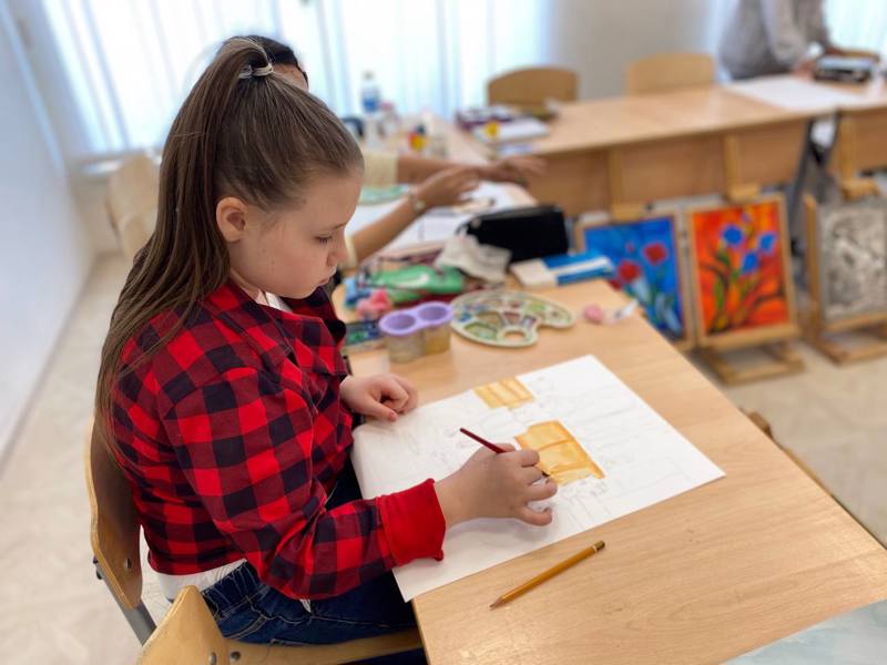 Состоялся Муниципальный изобразительный диктант "Мама - главное слово в нашей судьбе"