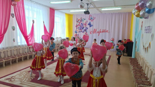 Праздник, посвященный Международному женскому дню