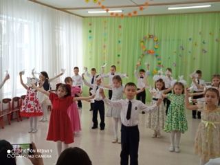 Праздник 8 Марта
