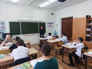 Инспектор ОДН ОП №3 УМВД России по г. Чебоксары провела профилактическую беседу в рамках операции «Чистое поколение»!