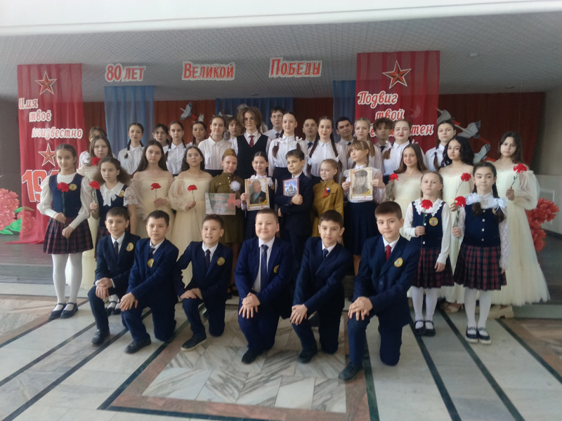 «На клавишах Победы»