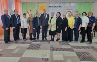 Нравственное воспитание - основа формирования личности ребенка