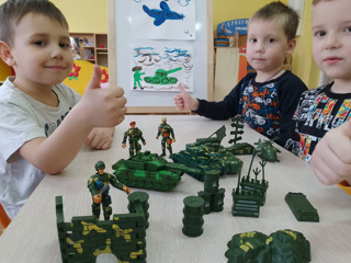 "Военная техника: вдохновение для творчества"