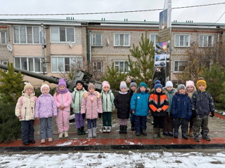 Экскурсия по аллее памяти