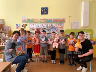 Группа компенсирующей направленности «Петушок» в гостях у сказки