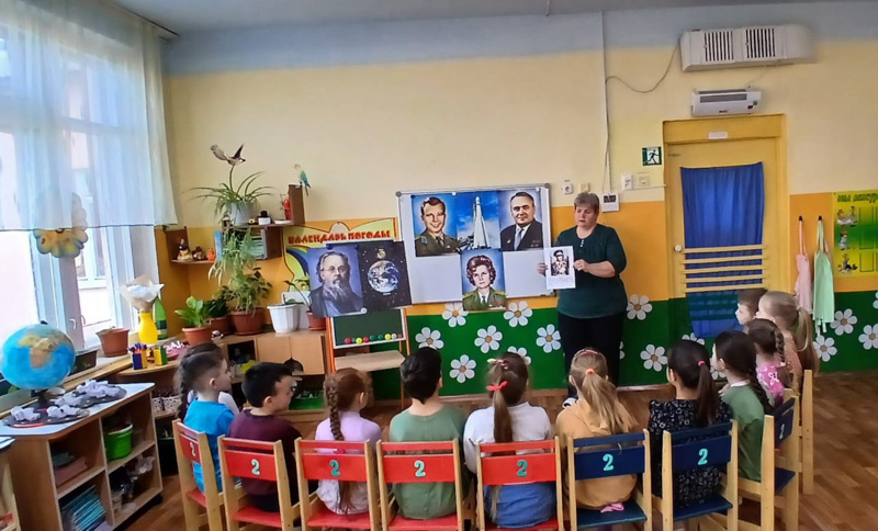 День космонавтики