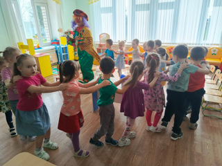 День цирка в детском саду
