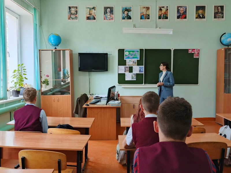 ПОГРУЗИЛИСЬ В МИР АГРАРНЫХ ПРОФЕССИЙ