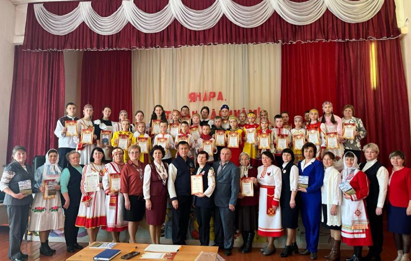 Конкурс стихов собственного сочинения на чувашском языке в Большечеменевской школе
