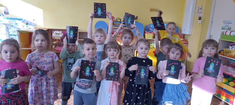 А у нас, а у нас, ракета просто класс!