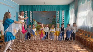 Весенние утренники