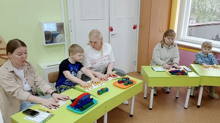 «От слова к звуку» - практикум для родителей и детей подготовительной к школе группы «Колокольчик»