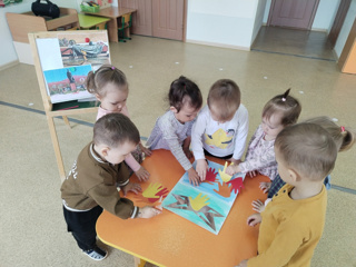 Наш долг-научить детей помнить, ценить и почитать День Победы.