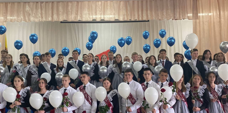 Прозвенел последний звонок в школах