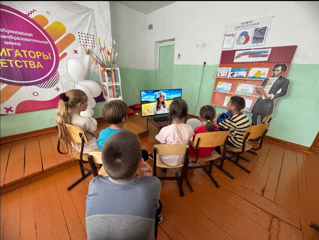 🌼️Прошел восьмой день летнего пришкольного лагеря дневного пребывания «Улыбка».
