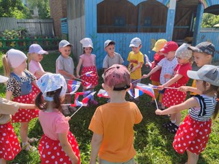 12 июня - день России