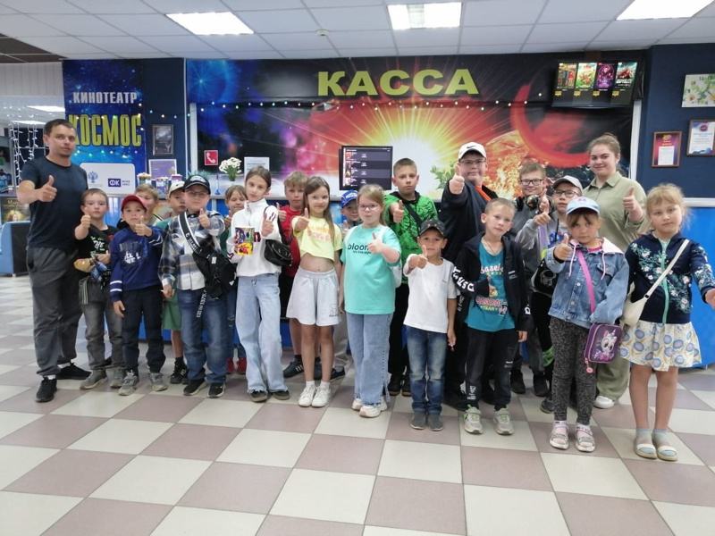 Посетили кинотеатр «Космос» в г. Алатыр