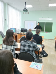 В  общеобразовательных учреждениях округа продолжается реализация Всероссийского проекта "Билет  в будущее"