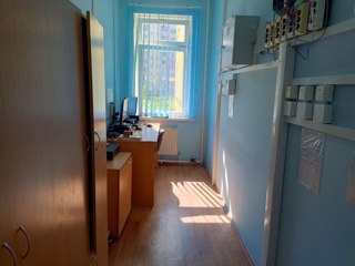 9db8b33a-0f68-4425-a454-9686a9b3b0cd.jpg