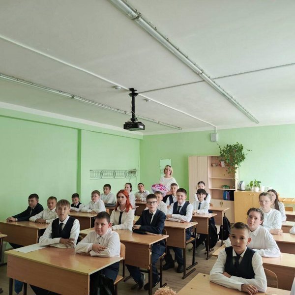 1 сентября в 7г классе состоялось первое занятие из цикла «Разговоры о важном»