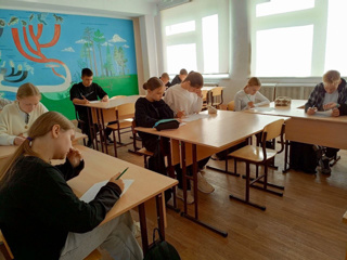 Единый день безопасности дорожного движения во всех образовательных организациях.