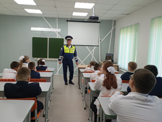 "Безопасная дорога в школу и обратно"