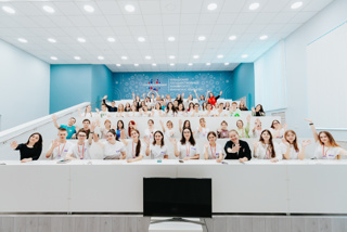 «Профильная смена для школьников "Medcare Junior»