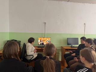 «Разговоры о важном» ученики подняли очень взрослую и важную тему — «Что такое уважение?»