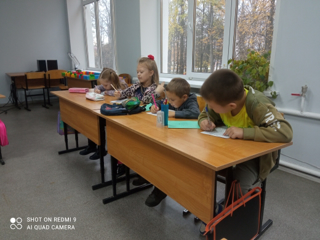 Начались занятия по  дополнительным образовательным программам