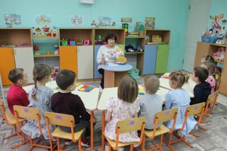 Чтение чувашской сказки «Кот и Воробей».