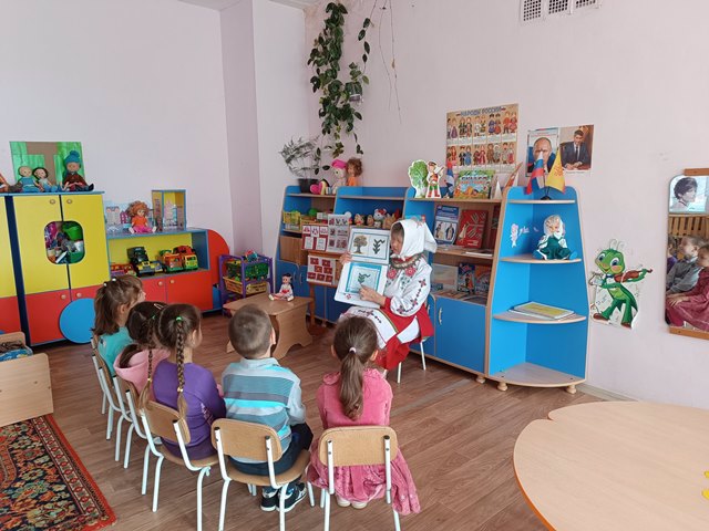 Илемпи в гостях у ребят