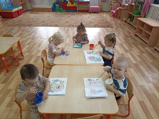 Мокрая кисточка и капля волшебства