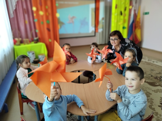 Экологический  час «Что сегодня сбережёшь, завтра пригодится»