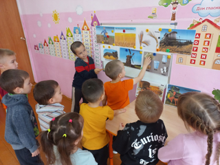 "Как хлеб на стол пришёл"