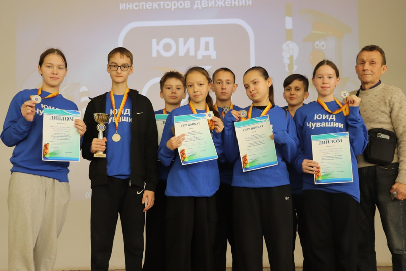 Команда ЮИД Моргаушской школы стала призером в республиканского фестиваля юных инспекторов движения «Вместе мы можем многое!».