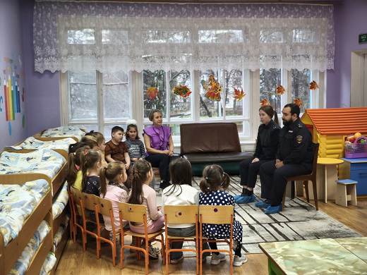 Беседа с сотрудниками полиции