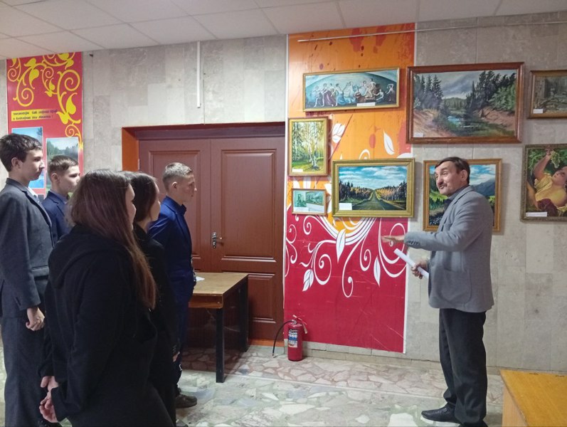 Посещение выставки художника