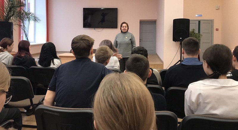 Профилактические классные часы с учащимися