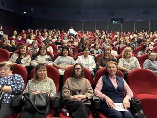 Педагоги-психологи на Республиканском кинотренинге