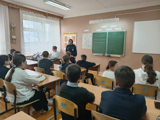 Всероссийский день правовой помощи. Встреча с инспектором ПДН Татминой М.В.