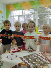 Познавательный час: "Руками вышитое чудо"