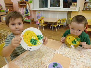 Пластилиновые заплатки «Птичка».