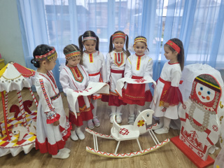 День чувашской вышивки