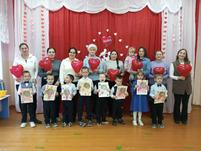 День Матери в группе "Зайчата"