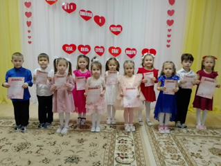 Конкурс чтецов "Мамочка моя".