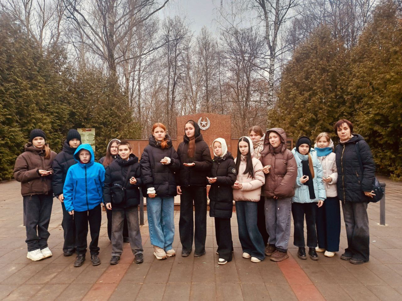 Возложение цветов
