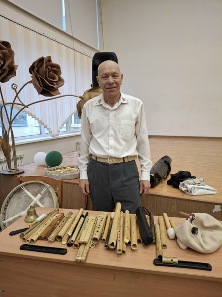 Очередное музейное занятие с Николаем Фомиряковым