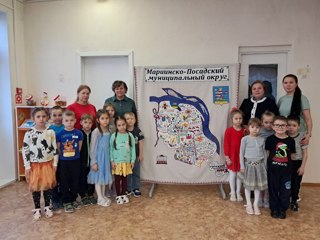 Дошкольники ознакомились с вышитой картой Мариинско-Посадского муниципального округа